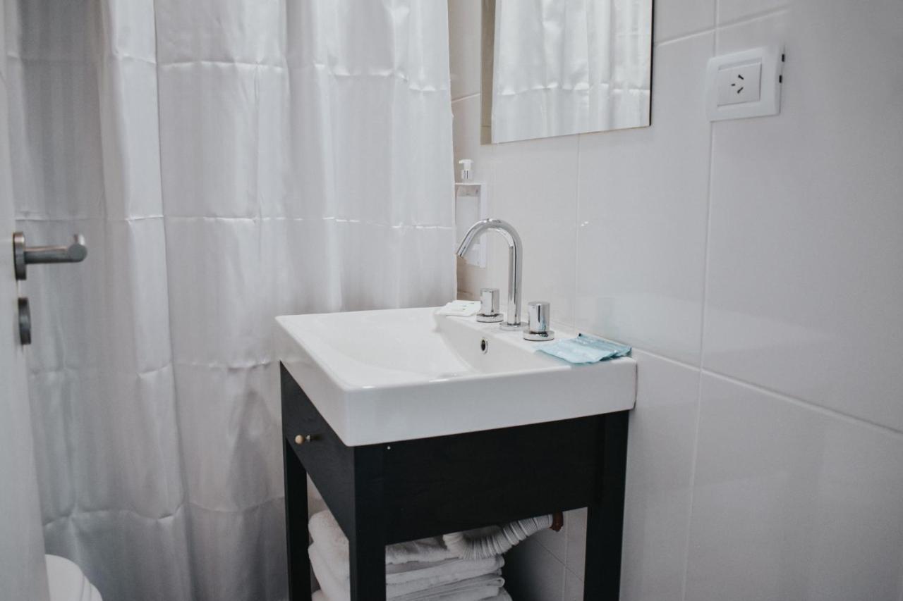 Apartamento Corrientes Premium con desayuno Bahía Blanca Exterior foto