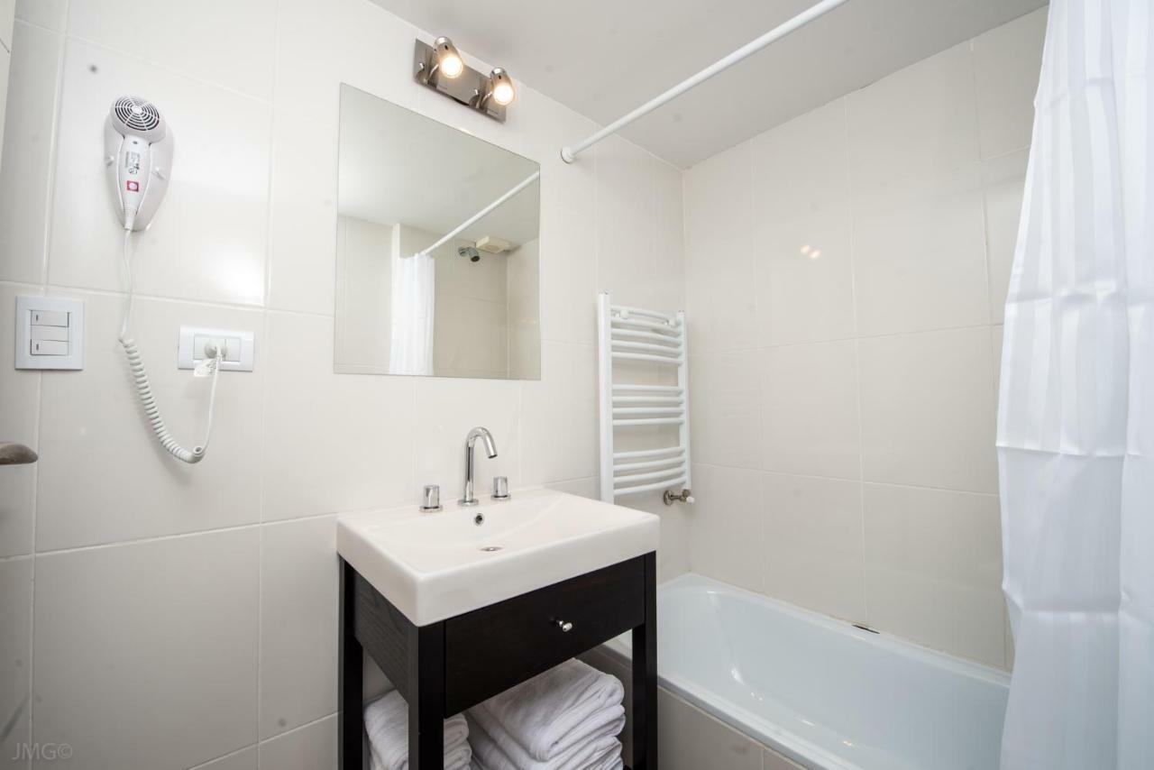 Apartamento Corrientes Premium con desayuno Bahía Blanca Exterior foto